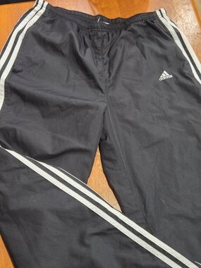 Adidas 2006 Women's Black Track Pants with Zippered Bottoms